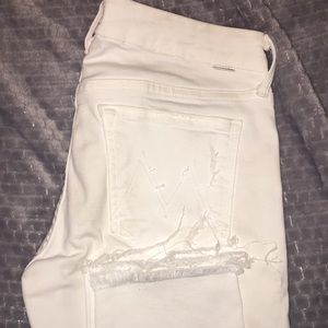 MOTHER Looker Ankle Fray White Jeans